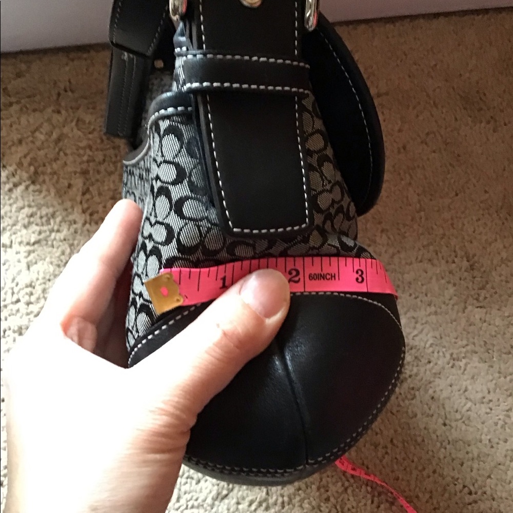 Coach Signature shoulder bag - Picture 3 of 6